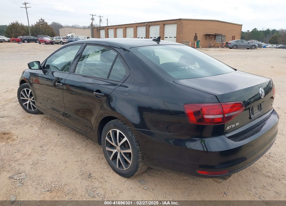 2016 VOLKSWAGEN JETTA VIN: 3VWD67AJ1GM261996
