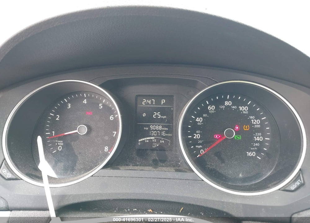 2016 VOLKSWAGEN JETTA VIN: 3VWD67AJ1GM261996