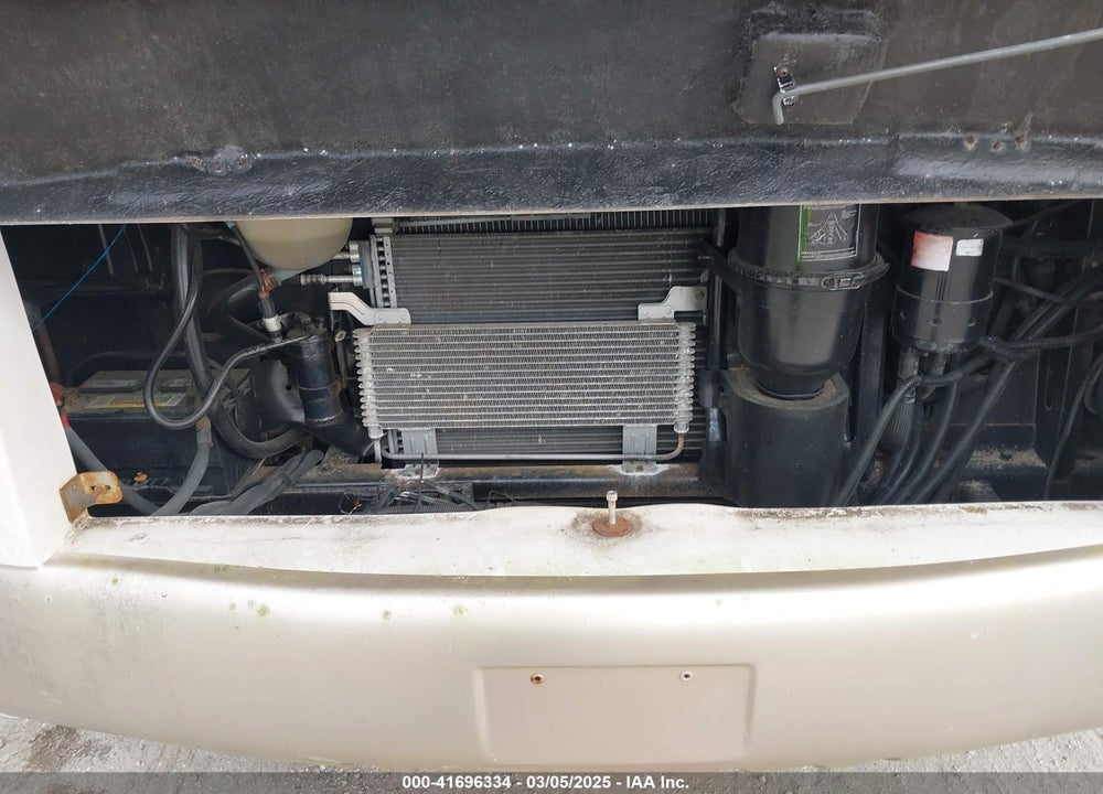 2000 FORD F550 SUPER DUTY STRIPPED CHASS VIN: 1FCNF53S6Y0A04144