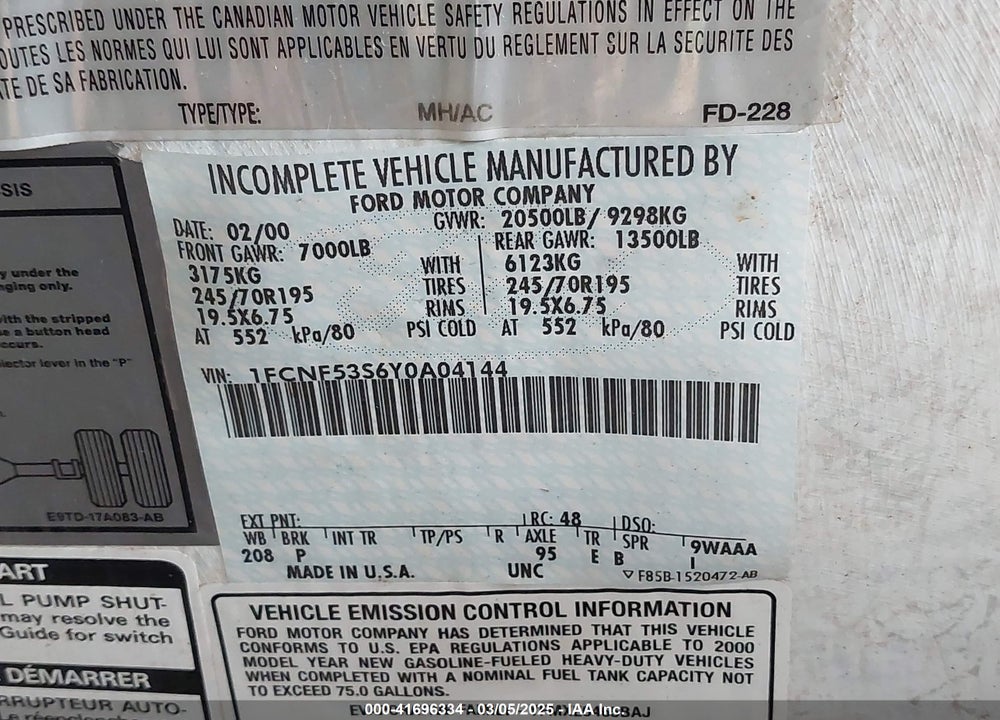 2000 FORD F550 SUPER DUTY STRIPPED CHASS VIN: 1FCNF53S6Y0A04144