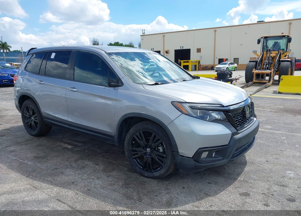 2021 HONDA PASSPORT VIN: 5FNYF8H24MB004016