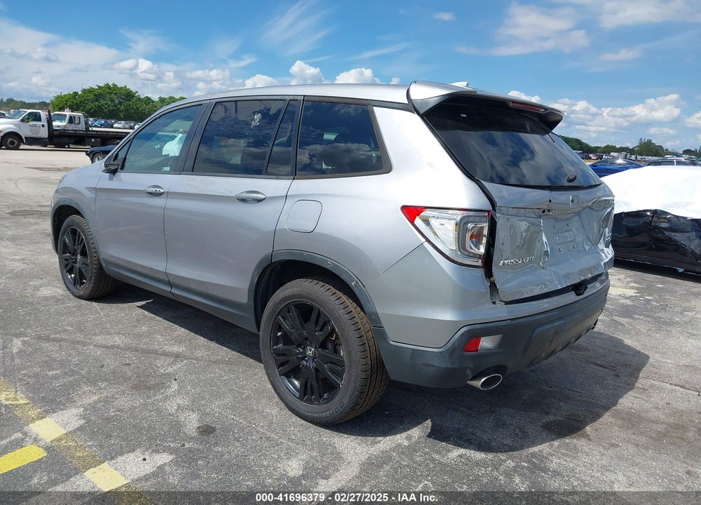 2021 HONDA PASSPORT VIN: 5FNYF8H24MB004016