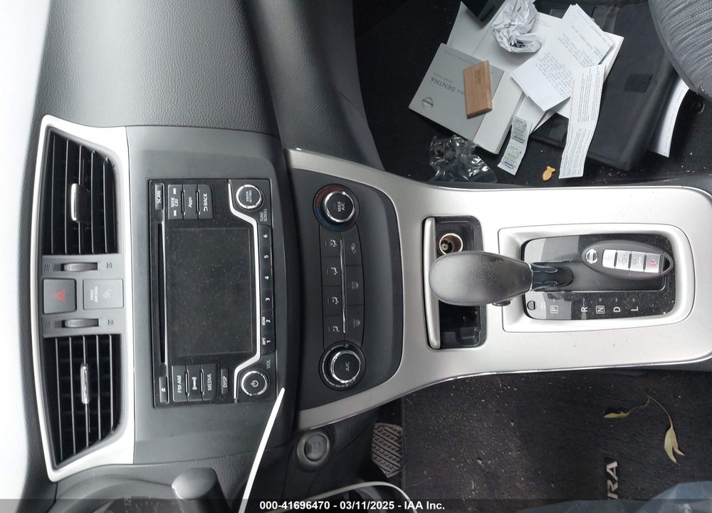2015 NISSAN SENTRA VIN: 3N1AB7AP9FL689313