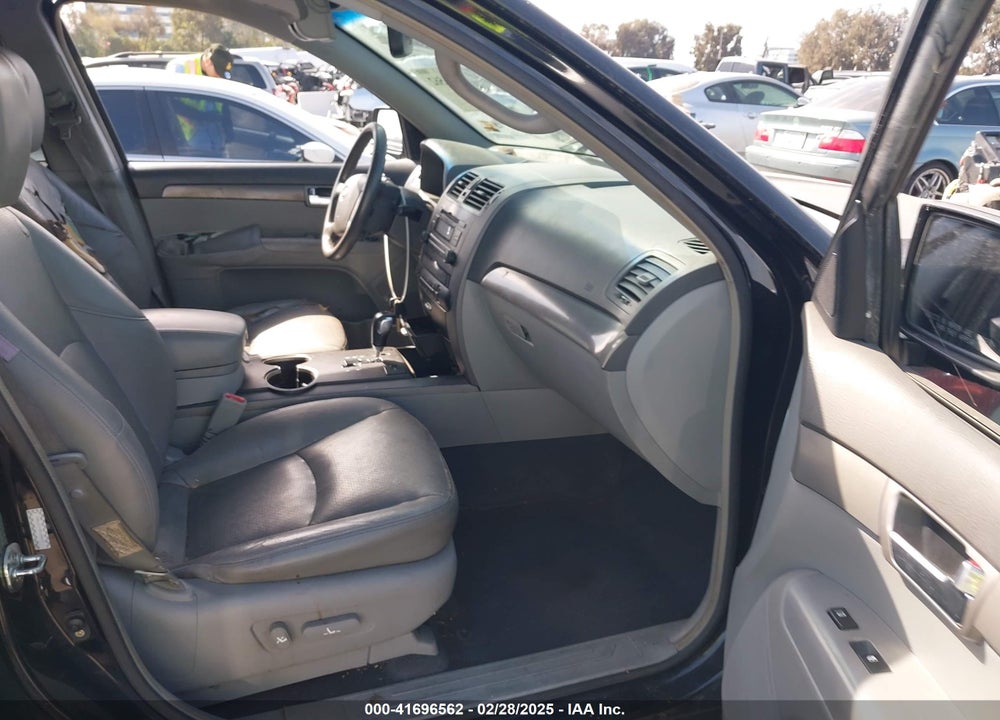 2009 KIA BORREGO VIN: KNDJJ741095039023