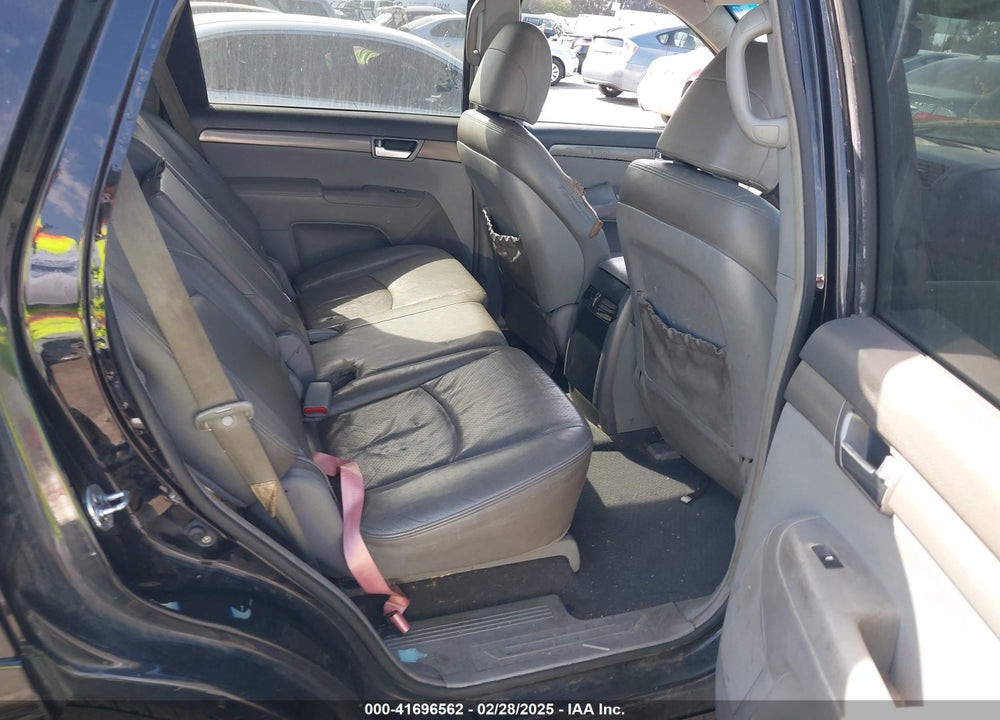 2009 KIA BORREGO VIN: KNDJJ741095039023