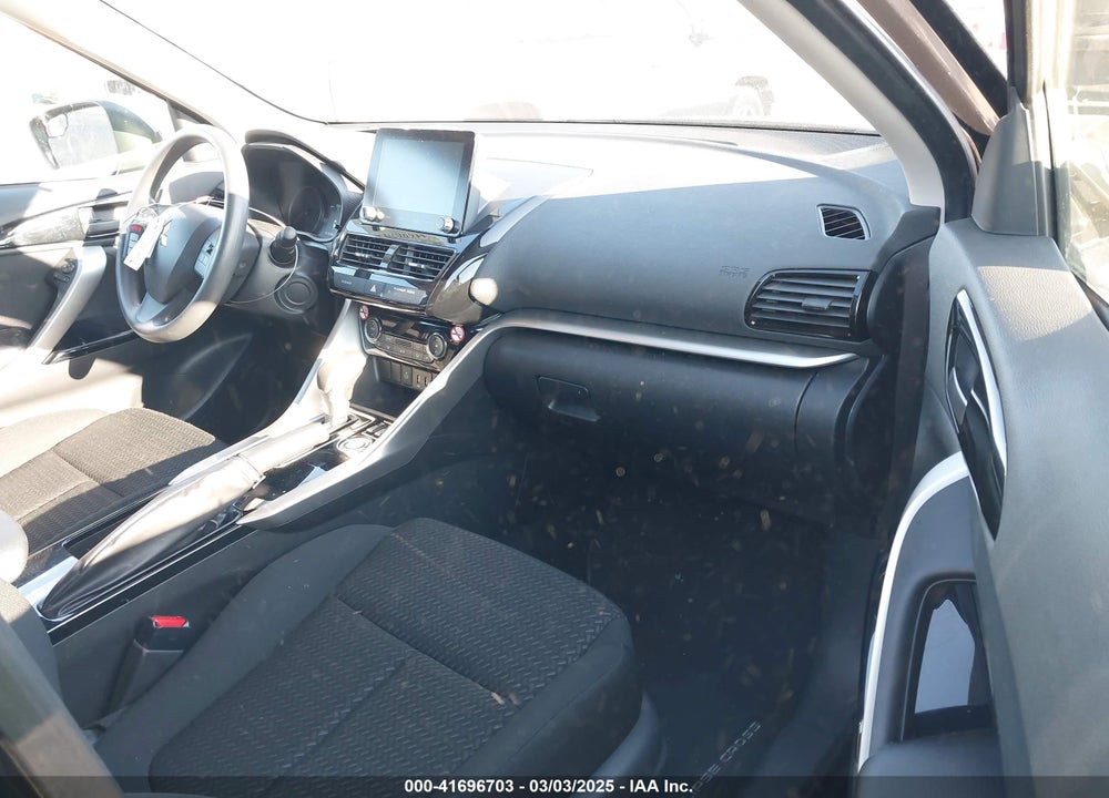 2024 MITSUBISHI ECLIPSE CROSS VIN: JA4ATVAA6RZ075045