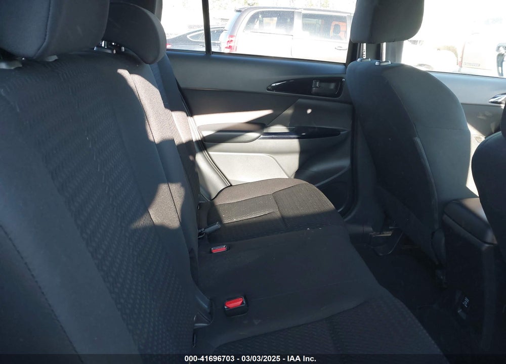 2024 MITSUBISHI ECLIPSE CROSS VIN: JA4ATVAA6RZ075045