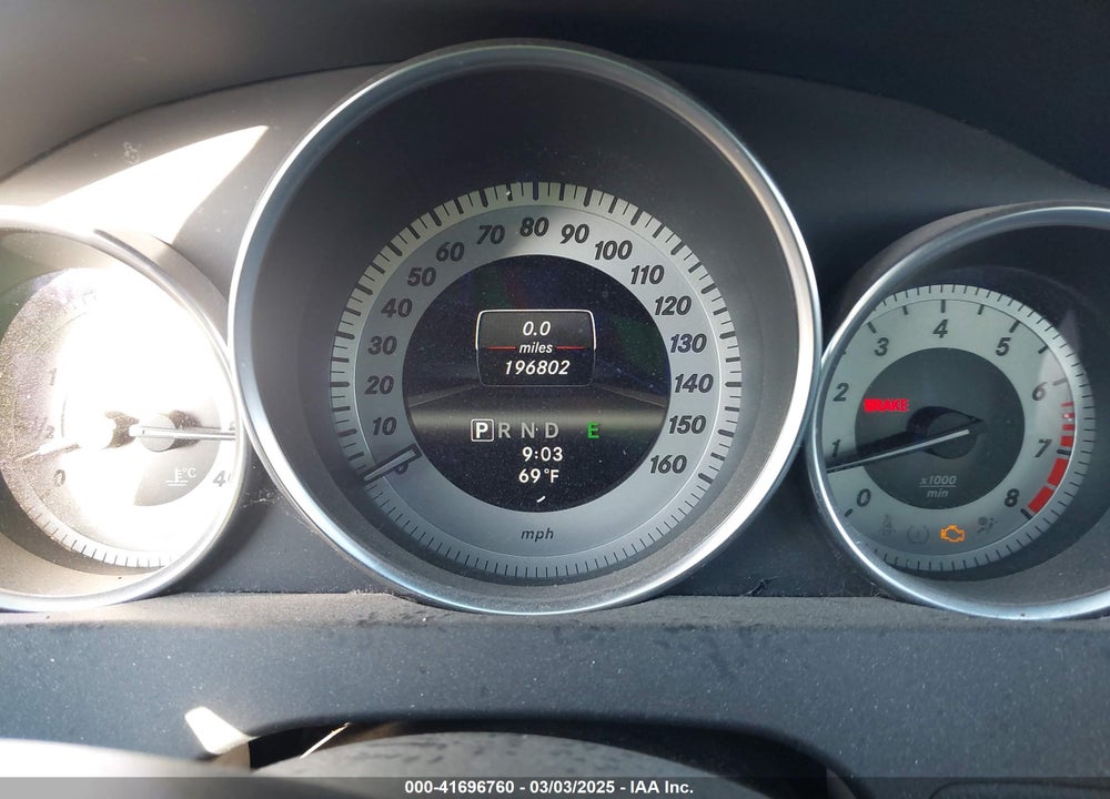 2013 MERCEDES-BENZ C 250 VIN: WDDGJ4HB5DG085073