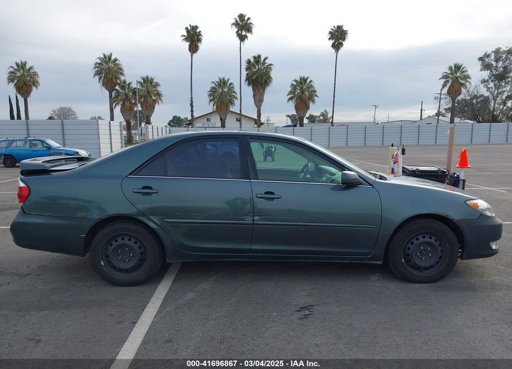2005 TOYOTA CAMRY SE VIN: 4T1BE32K85U062784