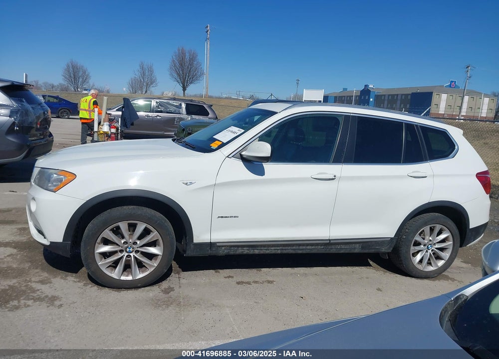 2011 BMW X3 XDRIVE28I VIN: 5UXWX5C59BL711173