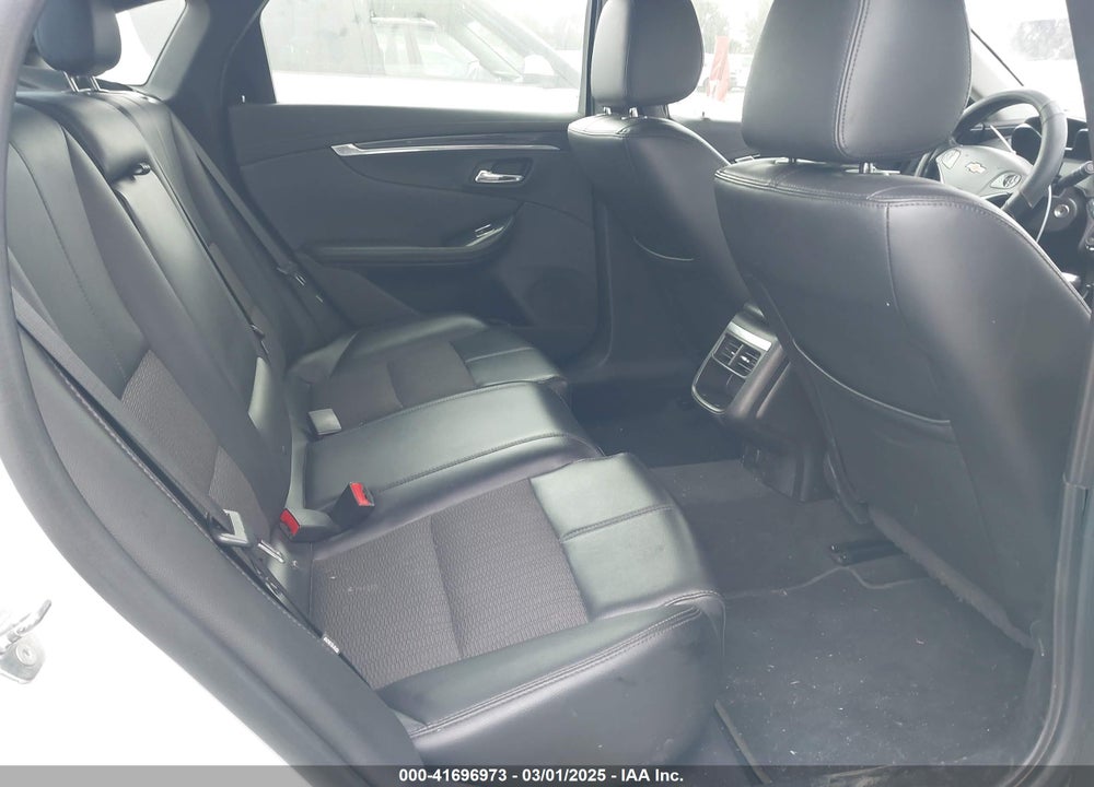 2017 CHEVROLET IMPALA VIN: 1G1105S3XHU115047