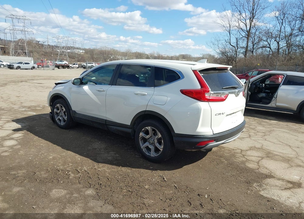 2017 HONDA CR-V VIN: 2HKRW2H87HH666380