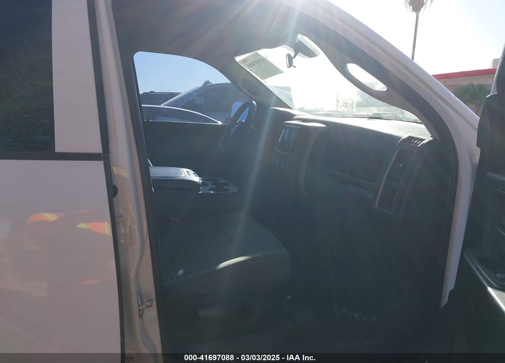 2017 RAM 1500 VIN: 1C6RR6FG5HS805276