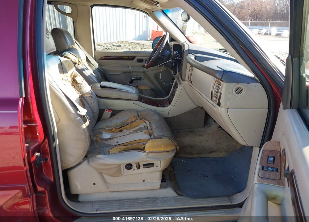 2002 CADILLAC ESCALADE STANDARD VIN: 1GYEK63N32R282329