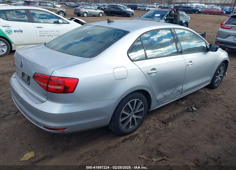 2015 VOLKSWAGEN JETTA VIN: 3VWD17AJ3FM202686