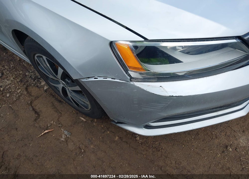 2015 VOLKSWAGEN JETTA VIN: 3VWD17AJ3FM202686