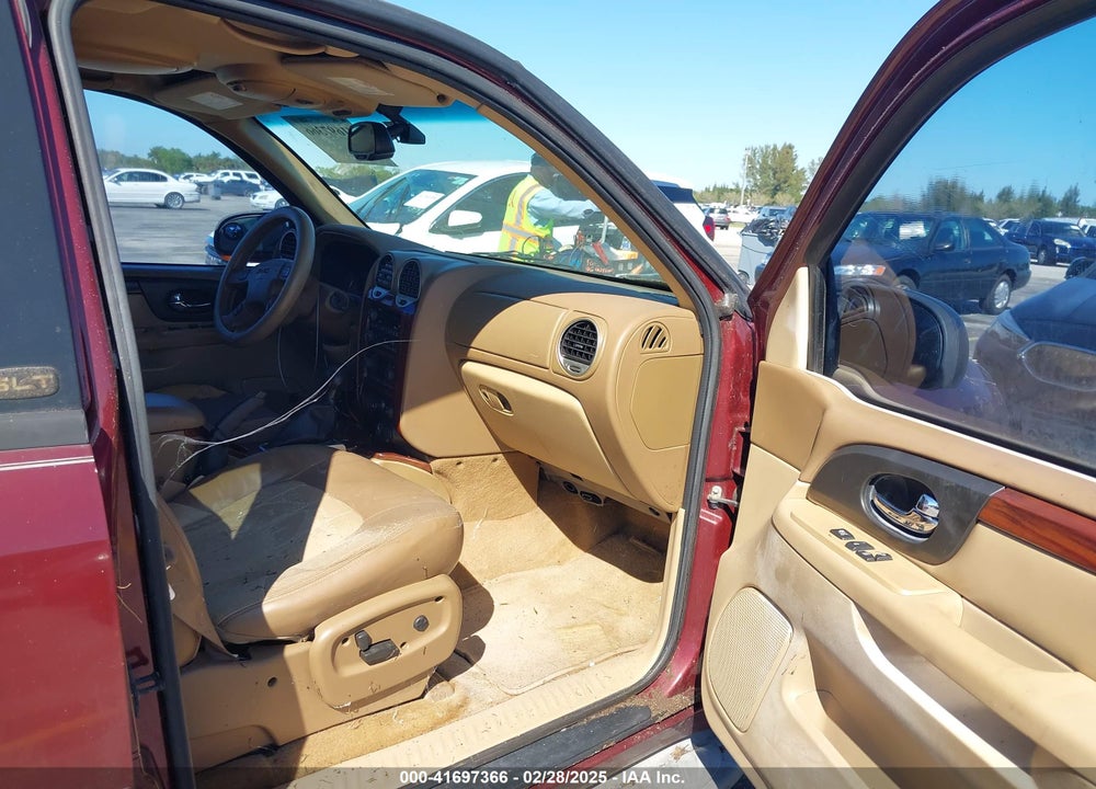 2002 GMC ENVOY XL SLT VIN: 1GKET16S526104516