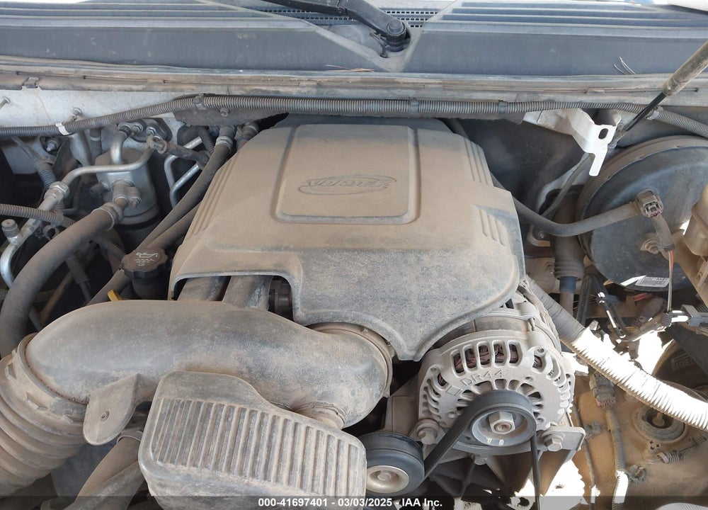 2010 CHEVROLET SUBURBAN 1500 VIN: 1GNUCHE01AR174986