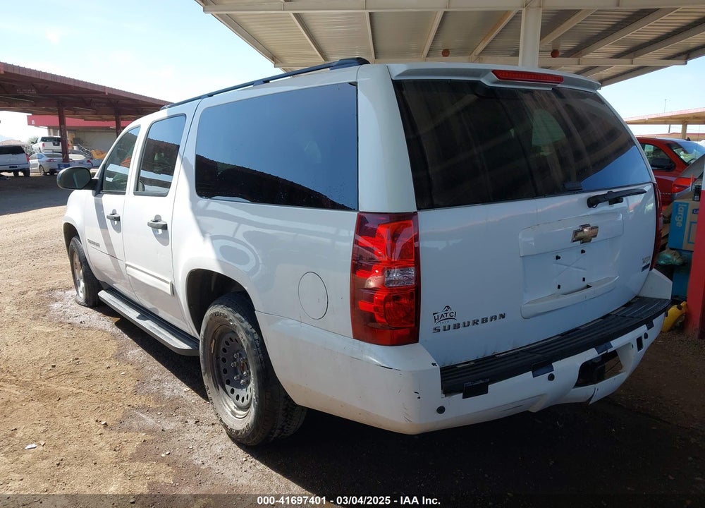 2010 CHEVROLET SUBURBAN 1500 VIN: 1GNUCHE01AR174986