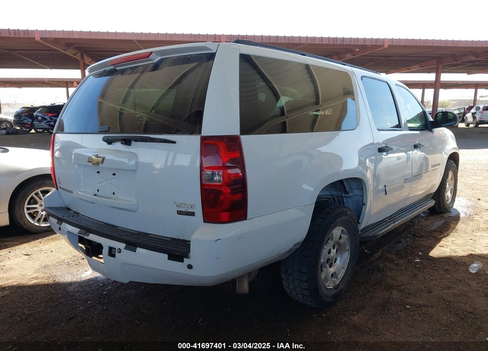 2010 CHEVROLET SUBURBAN 1500 VIN: 1GNUCHE01AR174986
