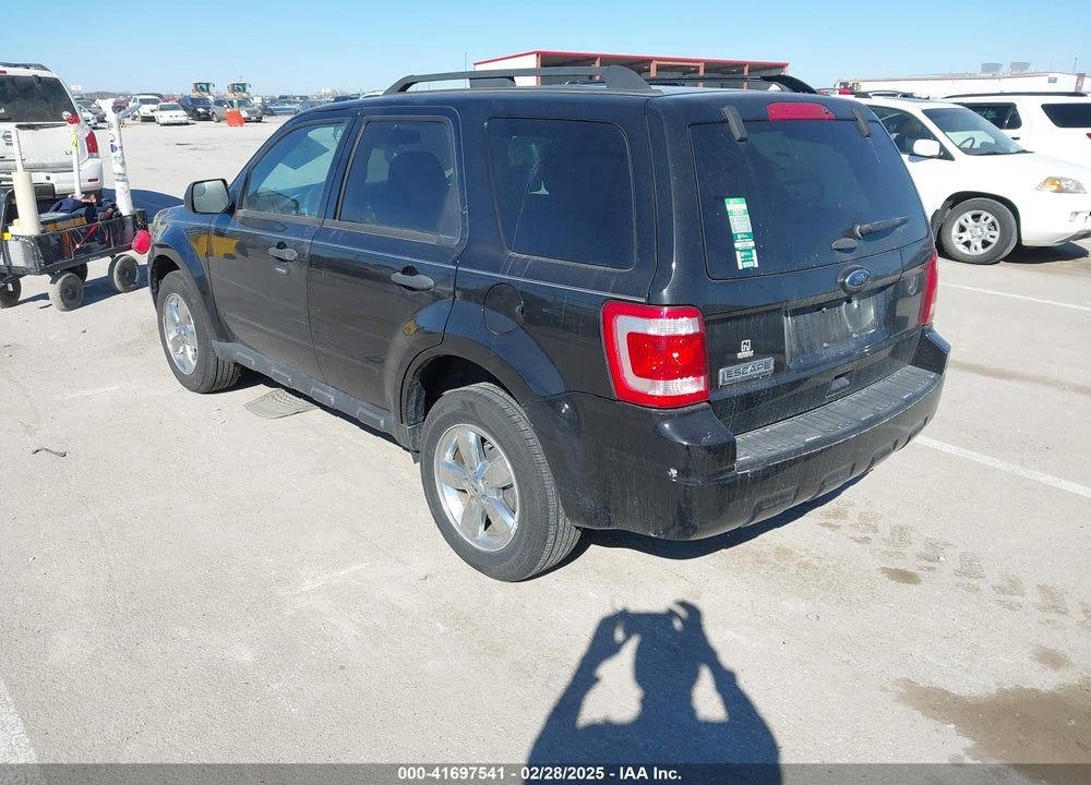 2011 FORD ESCAPE VIN: 1FMCU9D79BKC49915