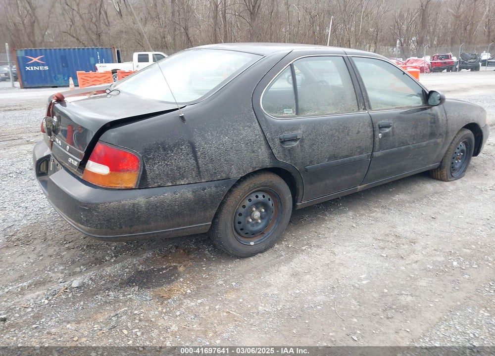 1999 NISSAN ALTIMA VIN: 1N4DL01DXXC148729