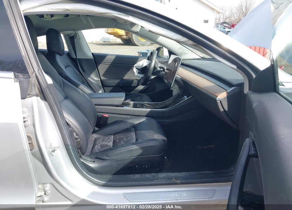 2018 TESLA MODEL 3 VIN: 5YJ3E1EB3JF089645