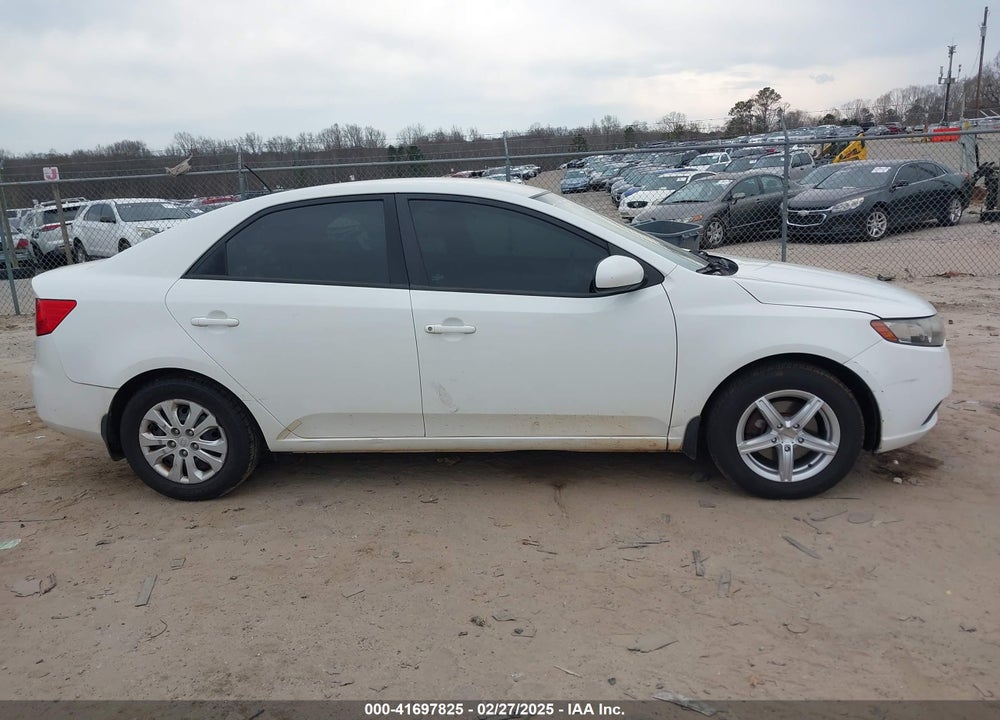 2012 KIA FORTE VIN: KNAFT4A23C5581443