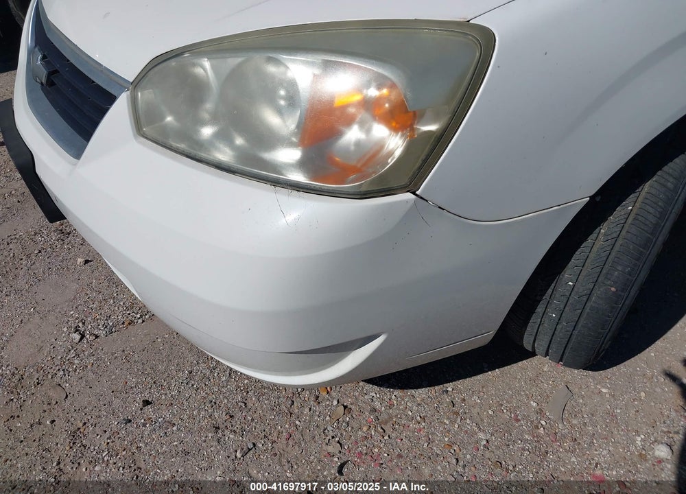 2007 CHEVROLET MALIBU VIN: 1G1ZS58F87F105084