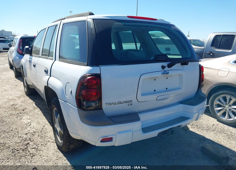 2007 CHEVROLET TRAILBLAZER VIN: 1GNDS13S072154177