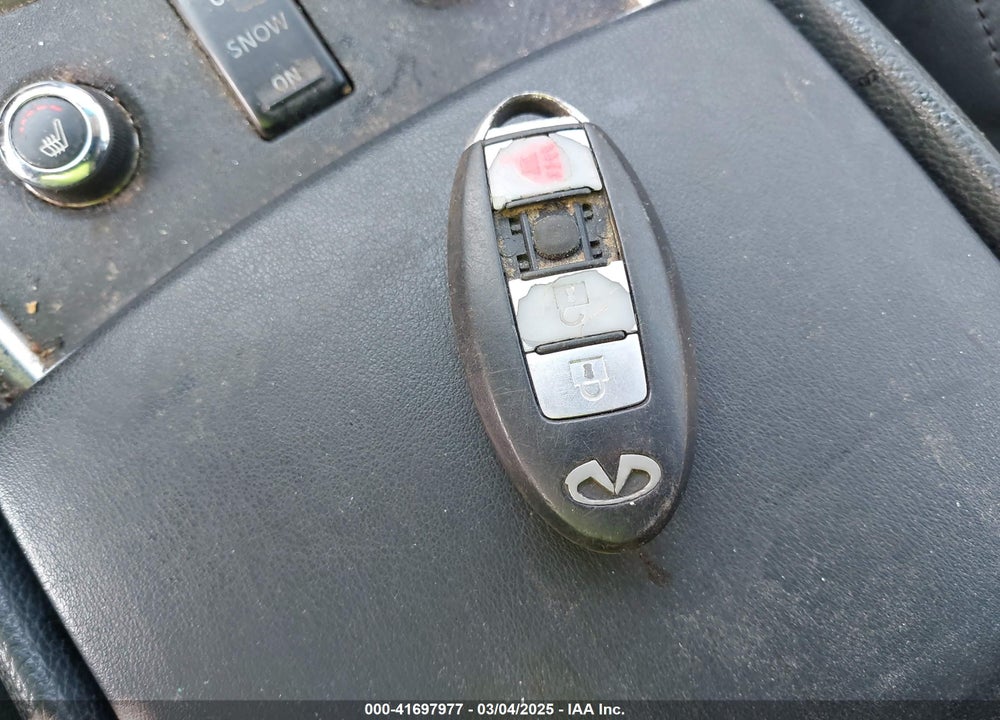 2011 INFINITI G37X VIN: JN1CV6AR9BM401852