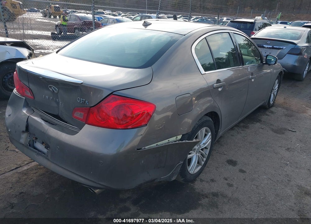 2011 INFINITI G37X VIN: JN1CV6AR9BM401852