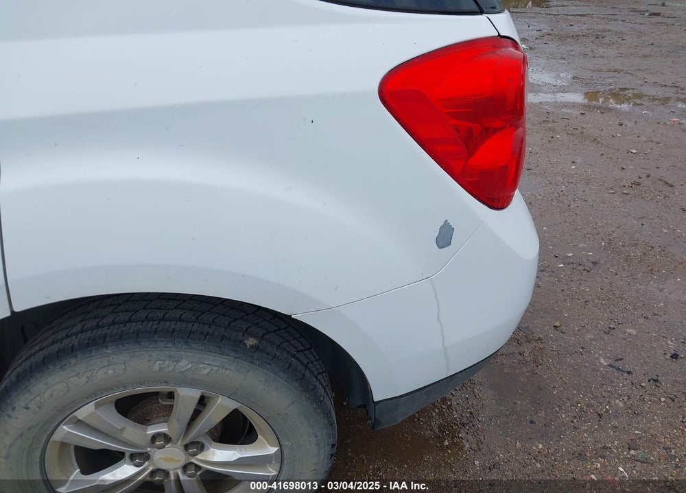 2011 CHEVROLET EQUINOX VIN: 2CNALBEC8B6240607