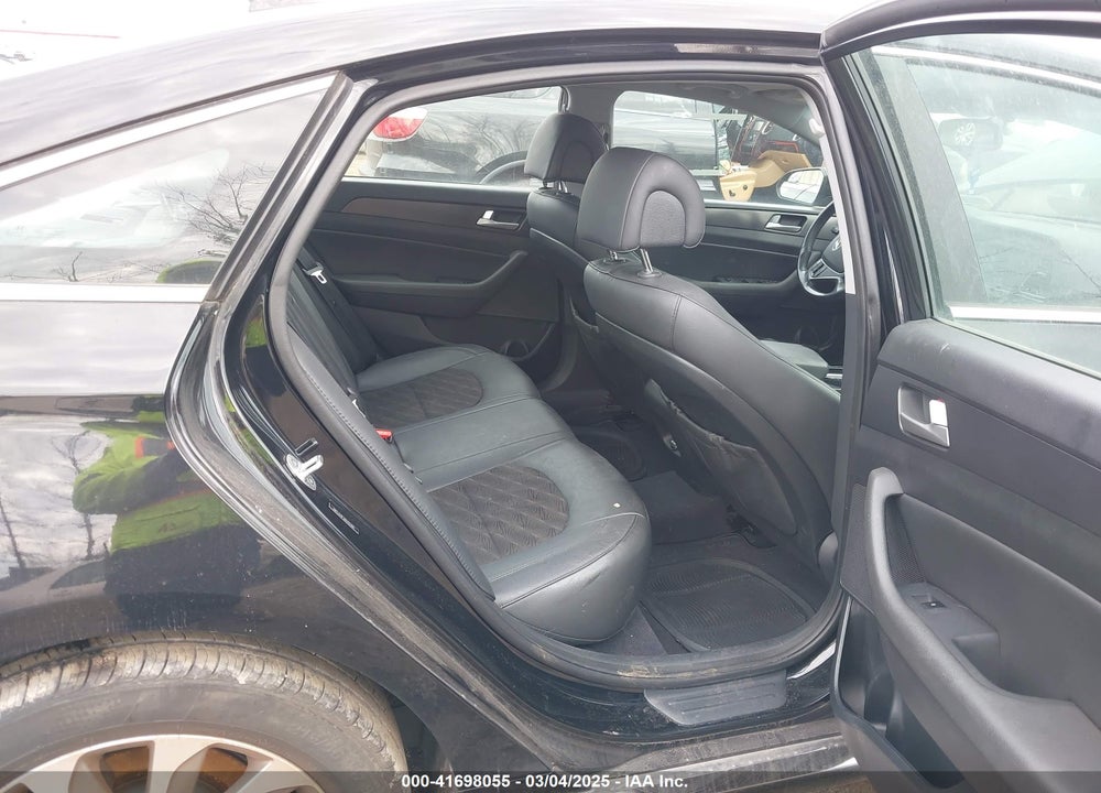 2017 HYUNDAI SONATA VIN: 5NPE34AF3HH451882