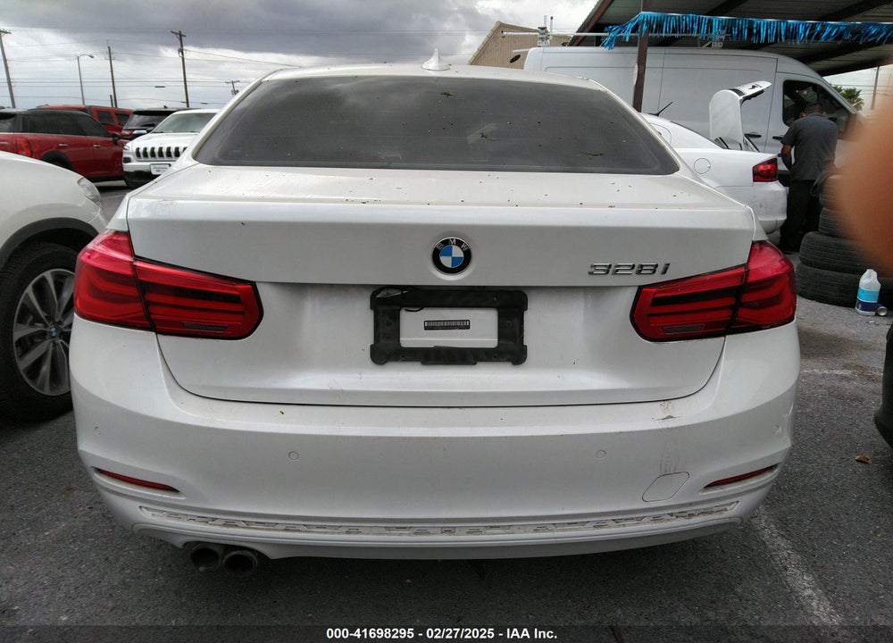 2016 BMW 328 VIN: WBA8E9G5XGNU28016