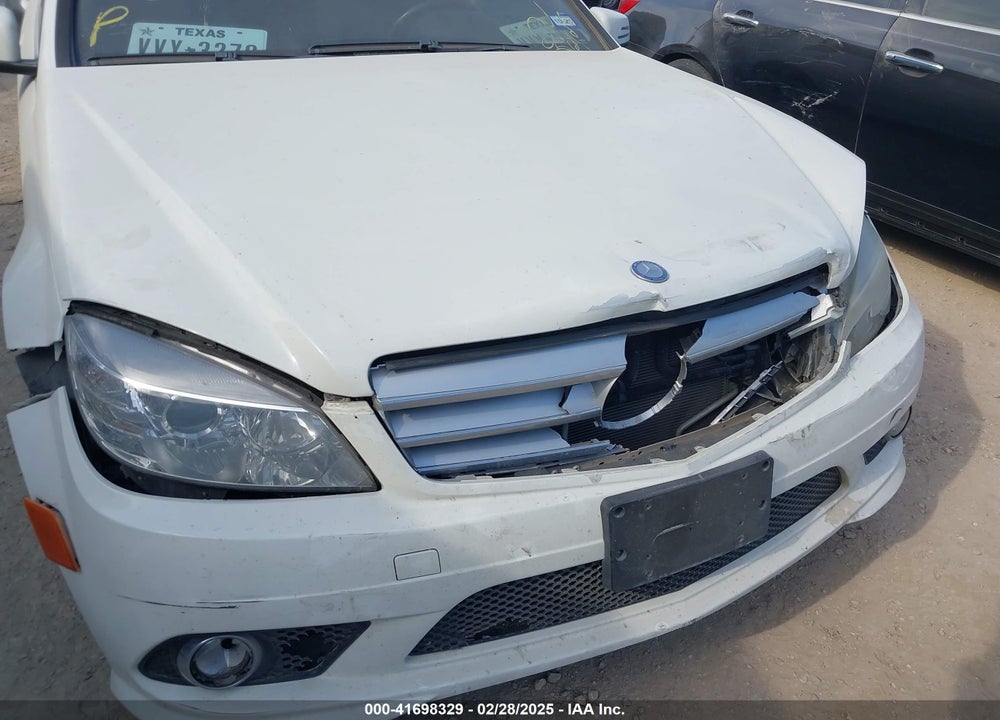 2010 MERCEDES-BENZ C 300 VIN: WDDGF5EB9AR116658