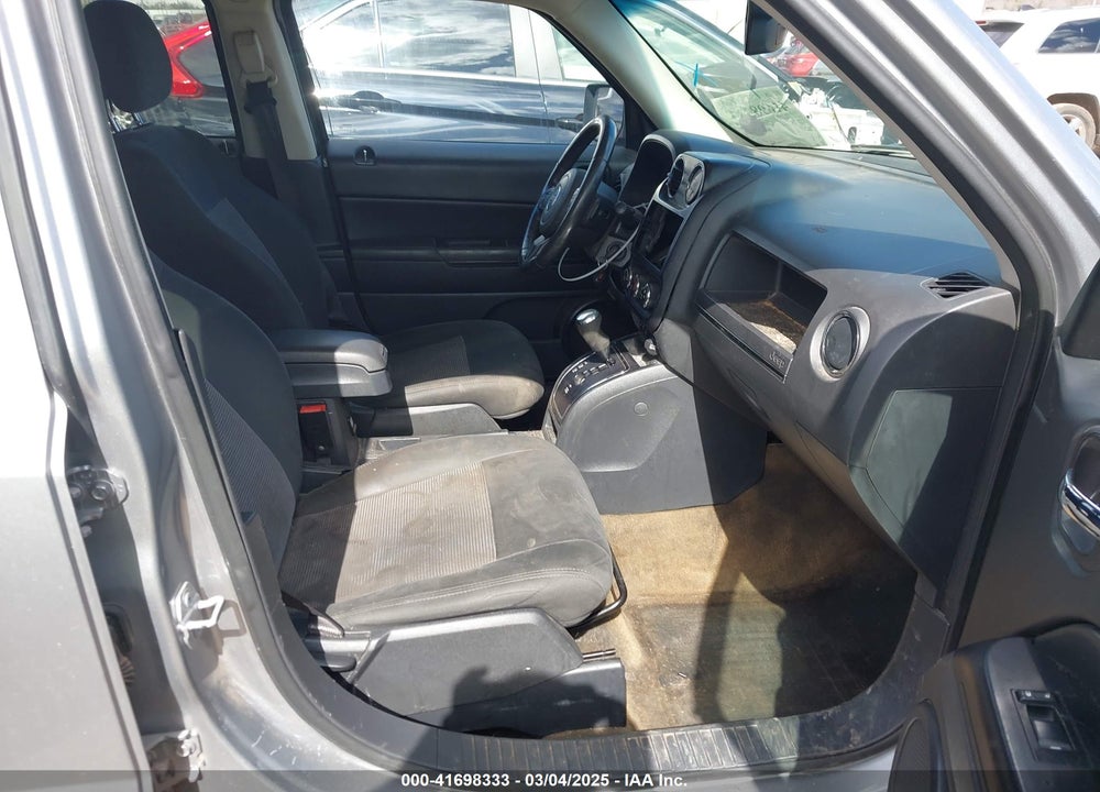 2016 JEEP PATRIOT VIN: 1C4NJPFB3GD715118