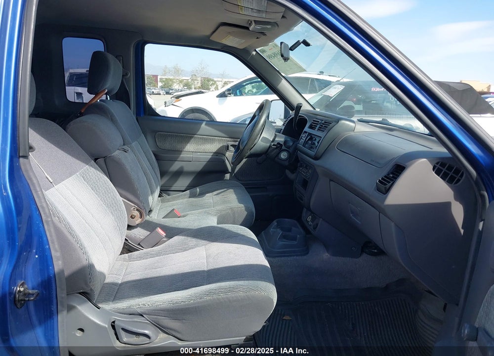 1999 NISSAN FRONTIER 2WD SE/XE VIN: 1N6DD26S9XC326007