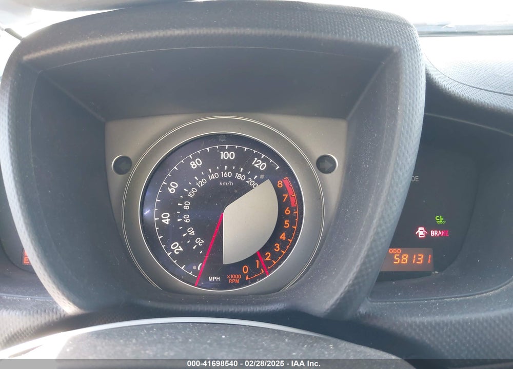 2009 SCION XD VIN: JTKKU104X9J039362