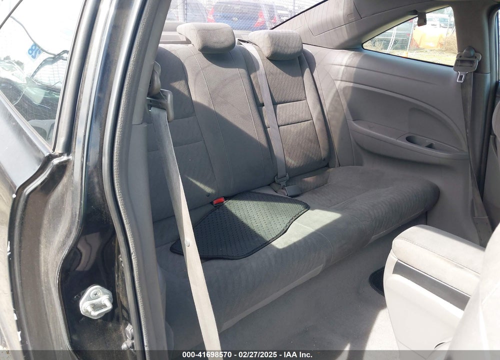 2009 HONDA CIVIC LX VIN: 2HGFG12689H541840