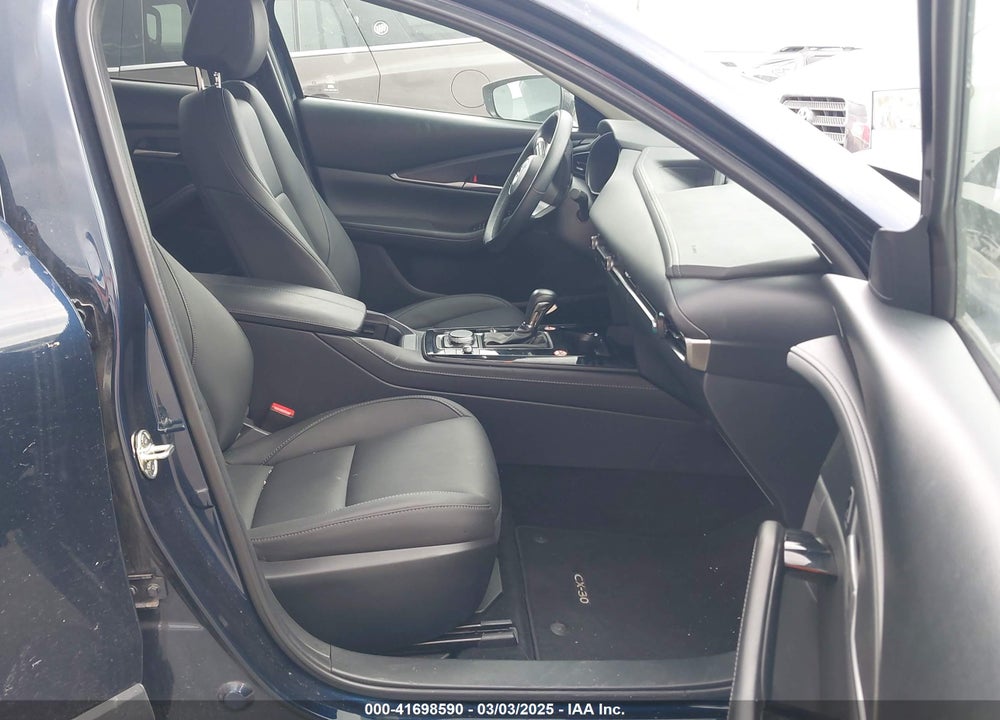 2024 MAZDA CX-30 VIN: 3MVDMBBM1RM697611