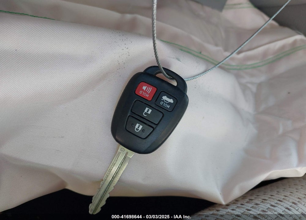 2012 TOYOTA CAMRY VIN: 4T4BF1FK6CR219310