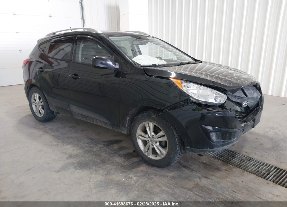 2011 HYUNDAI TUCSON GLS VIN: KM8JU3AC0BU244029