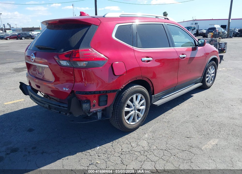 2017 NISSAN ROGUE VIN: JN8AT2MT2HW400778