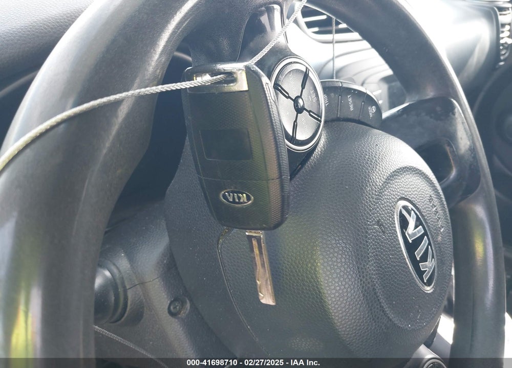 2014 KIA SOUL VIN: KNDJN2A21E7041950
