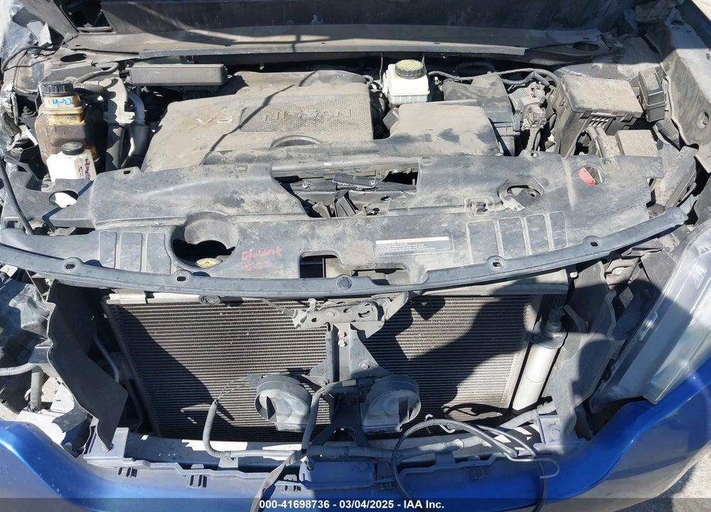 2017 NISSAN PATHFINDER VIN: 5N1DR2MM5HC643045
