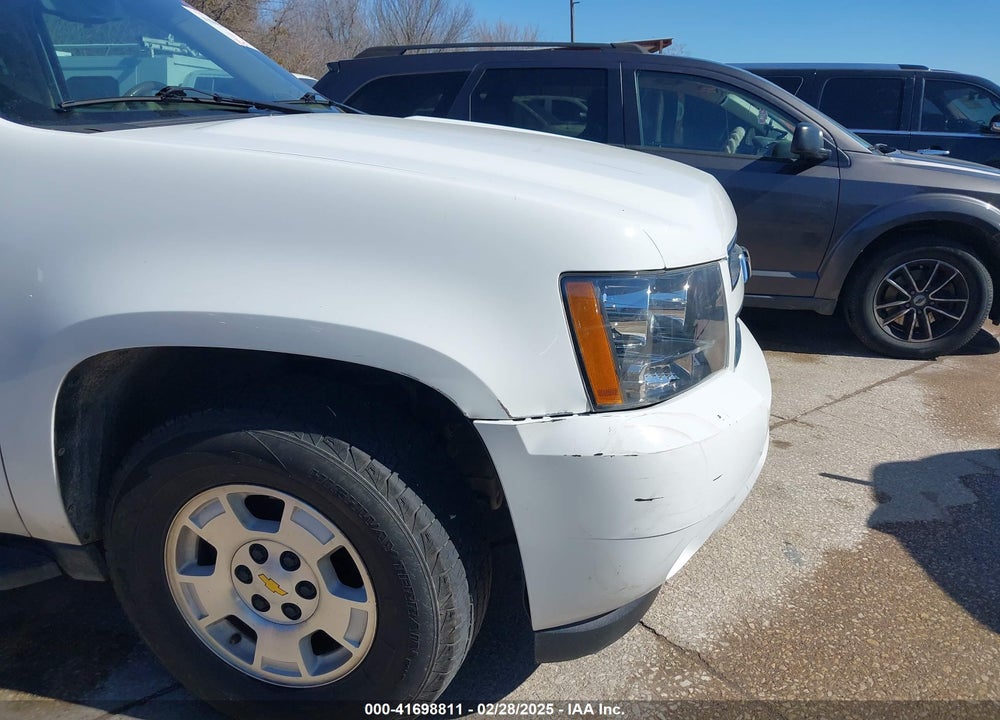 2011 CHEVROLET SUBURBAN 1500 VIN: 1GNSCJE07BR342646