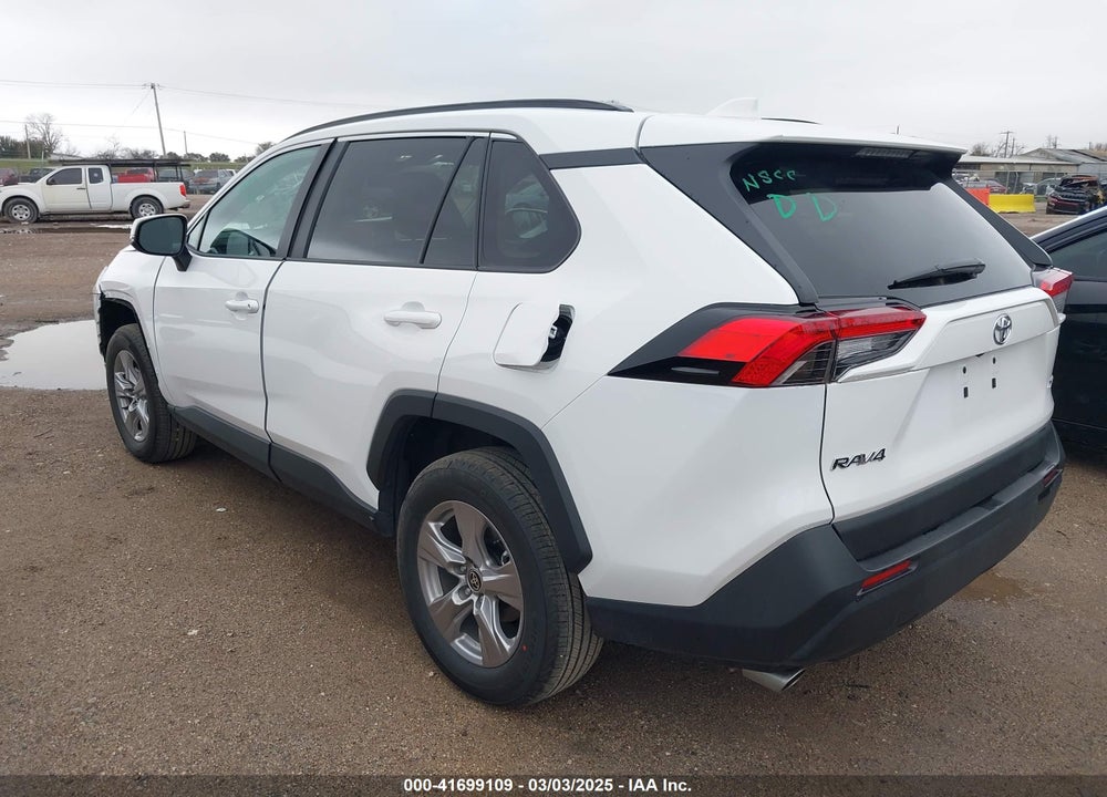 2025 TOYOTA RAV4 XLE VIN: 2T3W1RFV9SW373387