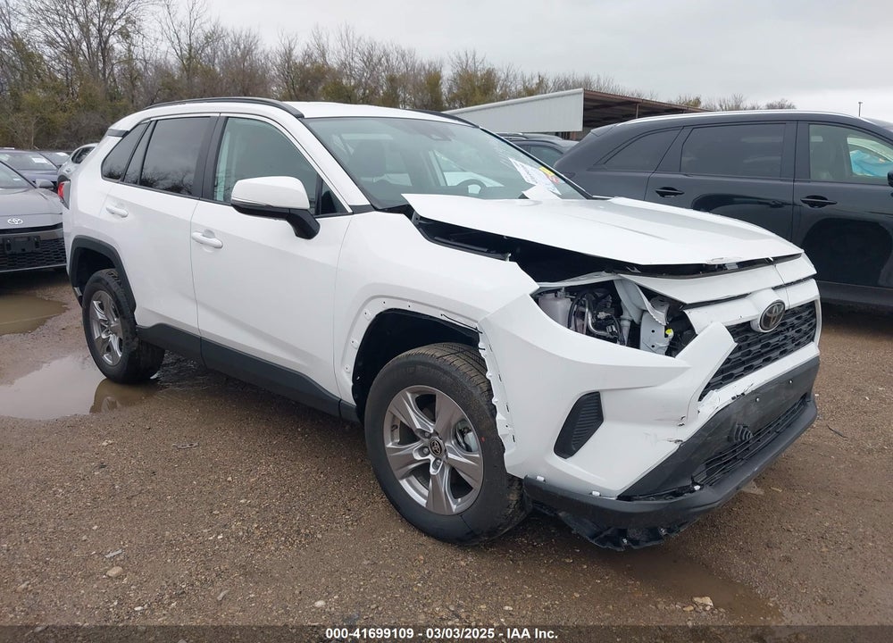 2025 TOYOTA RAV4 XLE VIN: 2T3W1RFV9SW373387