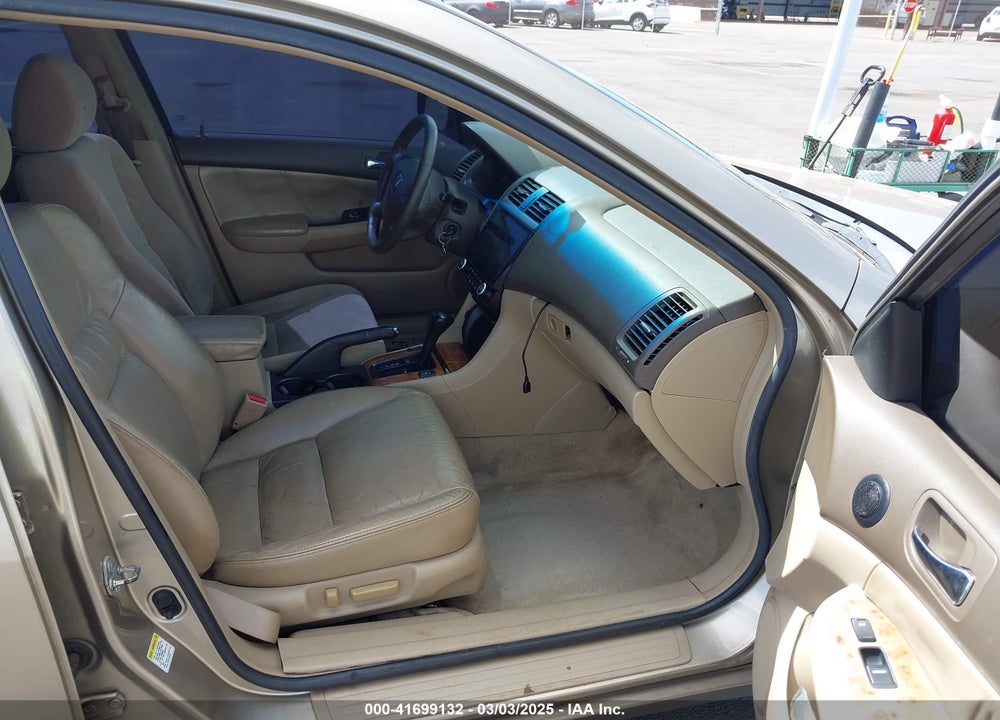 2003 HONDA ACCORD 3.0 EX VIN: 1HGCM66503A052221